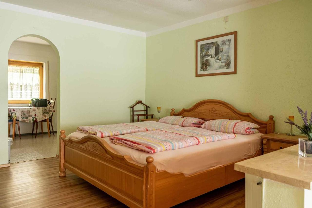 Landgasthof Peterhof Etzelwang Bagian luar foto