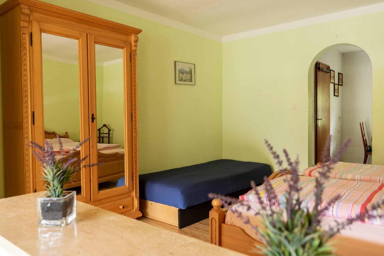 Landgasthof Peterhof Etzelwang Bagian luar foto