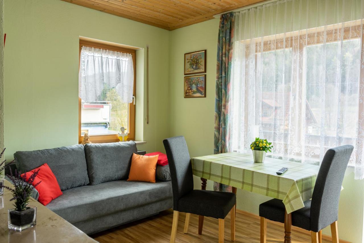 Landgasthof Peterhof Etzelwang Bagian luar foto
